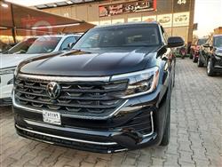 ڤۆڵکسواگن ئەتڵەس کرۆس سپۆرت